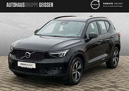 Volvo XC 40 XC40 B3 MILD Hybrid Automatik Plus Dark LED