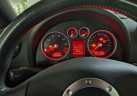 Audi TT Roadster 1.8T 110KW -