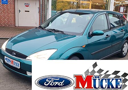 Ford Focus Ghia 5-tür. 1,8i 85kw 5-Gang Klima, GJR