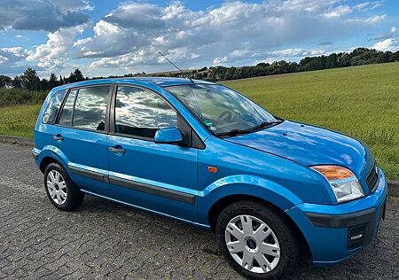 Ford Fusion 1,6 16V Automatik*Tüv*Alu*95000km*