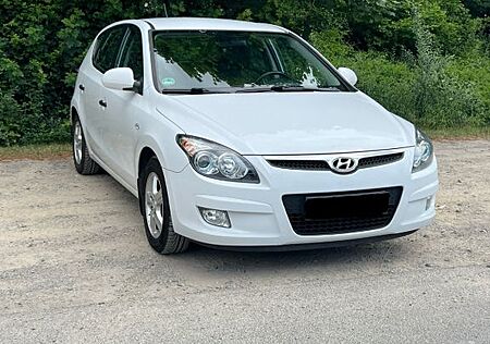 Hyundai i30 1 Hand