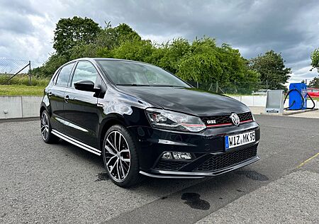 VW Polo Volkswagen 1.8 TSI GTI