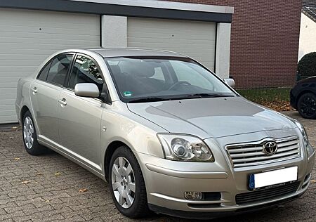 Toyota Avensis Executive 1,8-l-VVT-i Automatik Exec...