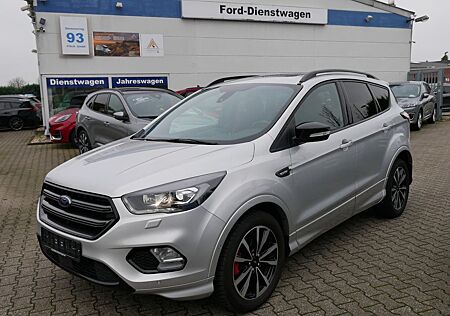 Ford Kuga ST-Line 4x4 Pano Bi-Xenon AHK