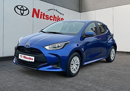Toyota Yaris 1.5L Hybrid Business Edition
