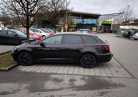 Seat Leon ST 1.4 TGI 81kW LED Navi AHK Carplay