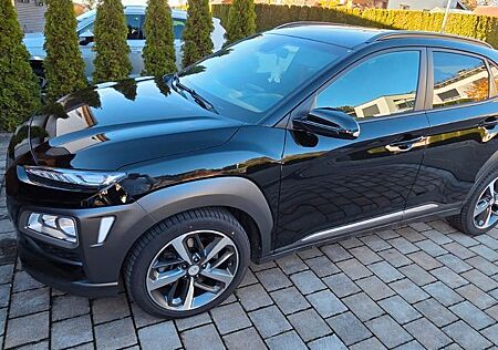 Hyundai Kona 1.6 T-GDI Premium DCT 4WD Premium