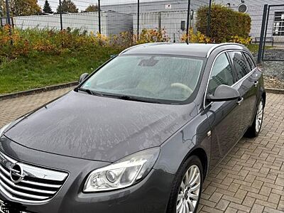 Opel Insignia Sports Tourer 2.0 CDTI Sport 118 kW...