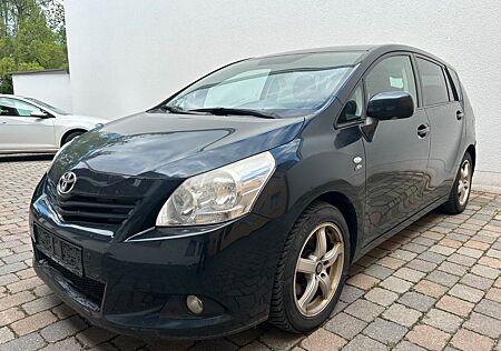 Toyota Verso 2.2l D-4D AHK,Navi,Klimaaut.Kamera