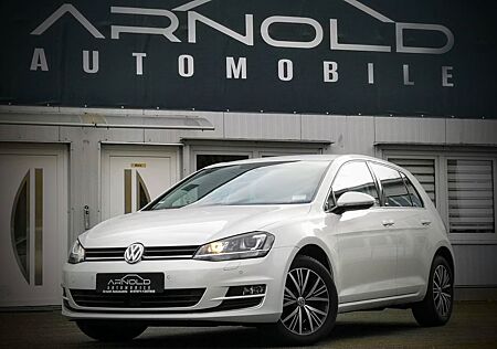 VW Golf gebraucht kaufen VW Golf Volkswagen VII Allstar*1.Hand*Tempomat*PDC*Bi-Xenon*LM