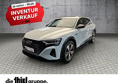 Audi Q8 55 e-tron quattro advanced Matrix/AHK/Pano/36