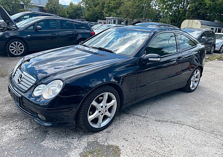 Mercedes-Benz C 200 CDI Sportcoupe*AHK*SHZ*Pano*Navi*Xenon**