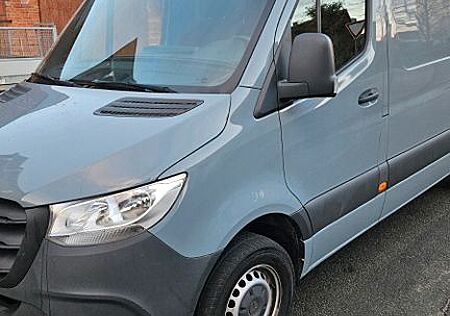 Mercedes-Benz Sprinter 319 CDI, 190 PS, 3,5t AHK