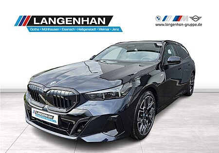 BMW 520d xDrive M Sport PANO HUD Harman Kardon