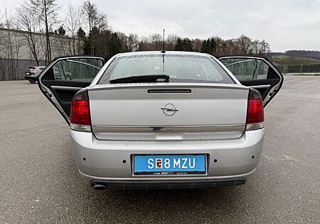 Opel Vectra C Lim. GTS wie neu sehr gut erhalten