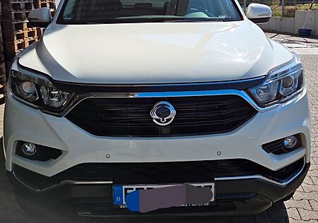 SsangYong Rexton 2.2 Diesel e-XDi 220 Quartz 4WD AT ...