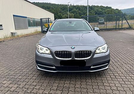 BMW 520d xDrive Touring