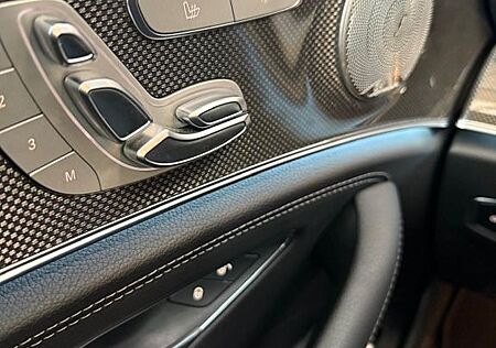 Mercedes-Benz E 300 E300de 4M 2xAMG HUD PANO BUR NIGHT MASSAGE UPE99