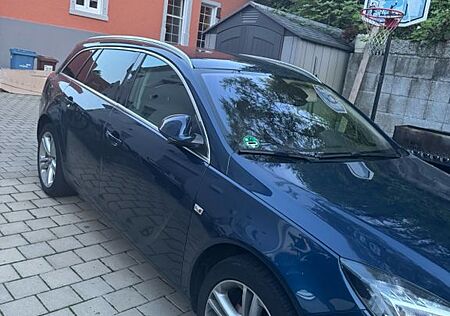 Opel Insignia ST 2.0 ECOTEC DI Turbo 4x4 Sport Au...