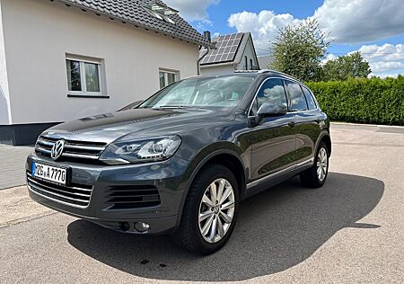 VW Touareg Volkswagen 3.0 V6 TDI 150kW Tiptr BlueMotion Te...