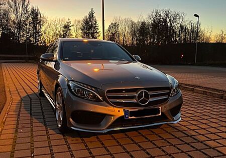 Mercedes-Benz C 400 4MATIC AMG Line Autom. AMG Line