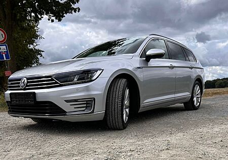 VW Passat Variant Volkswagen 1.4 TSI DSG GTE