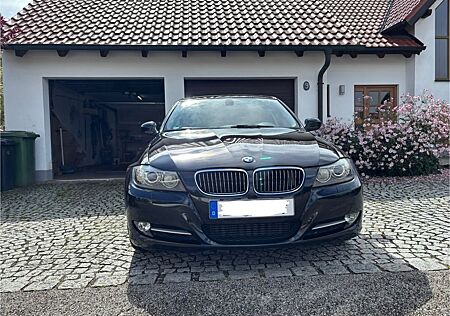 BMW 330d Edition Lifestyle Edition Lifestyle