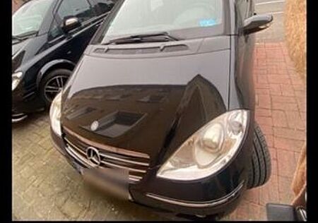 Mercedes-Benz A 150 ELEGANCE Elegance