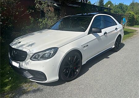 Mercedes-Benz E 63 AMG E 63 S AMG 4 Matic Carbon Paket