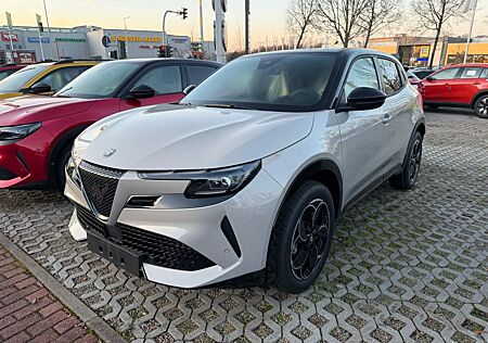 Alfa Romeo Junior Q4 1.2 VGT 107KW