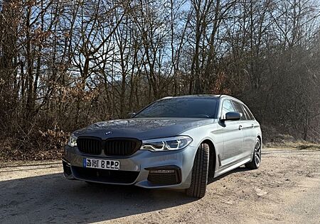 BMW 540d xD Touring M Paket Massage AHK Pano Stdhz