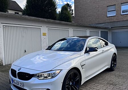 BMW M4 Voll ! 360 KAMARA/Led/H&K/DKG/CARBON