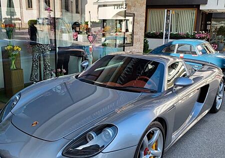 Porsche Carrera GT