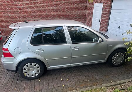 VW Golf Volkswagen 1.6 Sportline Sportline