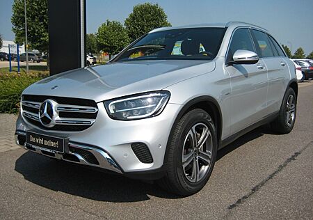 Mercedes-Benz GLC 220 d 4M 9G LED Navi Kamera Memo Spur CarPl.
