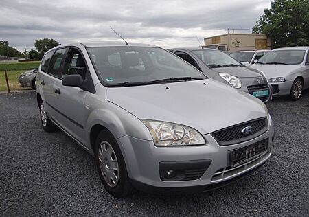 Ford Focus 1.6 TÜV 01/2026 AUS 1-HAND