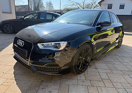 Audi A3 2.0 TFSI S tronic quattro+S3 Optik+Pano+Leder