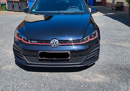 VW Golf Volkswagen 2.0 TSI GTI