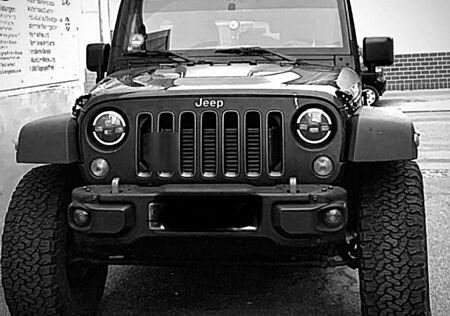 Jeep Wrangler 2.8l CRD Unlimited Rubicon Automati...