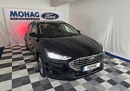Ford Focus Turnier 1.0EcoBoost Titanium33 % Rabatt* A