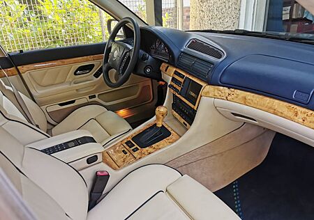 Alpina B12 6,0 - 7er BMW limitierte Version Nr. 049