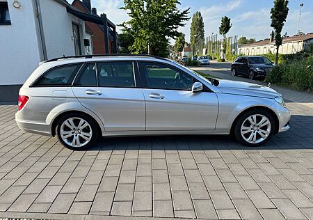 Mercedes-Benz C 220 T CDI BlueEfficiency