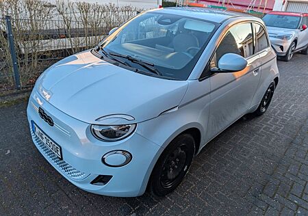 Fiat 500E 3+1 Icon | 42kWh | Komfort & Winter