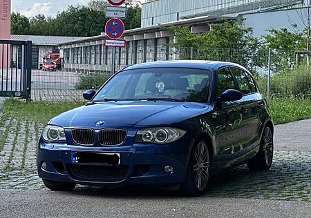 BMW 130i - Xenon-Navi-Leder-Klimaauto.