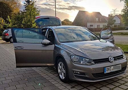VW Golf Volkswagen Sehr gut gepflegter 2.0 TDI DSG