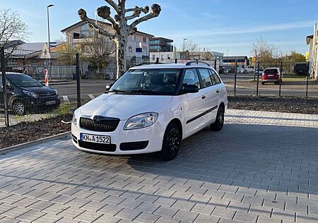 Skoda Fabia Combi 1.2l Classic Classic