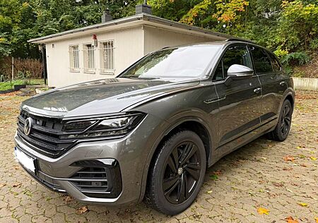 VW Touareg Volkswagen R LINE BLACK VIRTUAL/STAND HZ/AHK/PANO