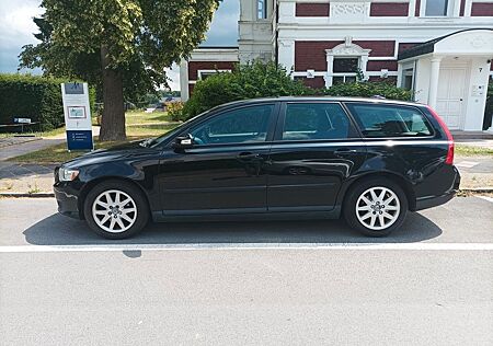 Volvo V50 1.6D Edition Klimaautomatik Zahnriemen NEU