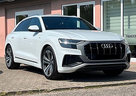 Audi Q8 50 TDI Quattro/Hybrid S-Line