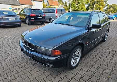 BMW 540i A Touring SHD NAVI XENON